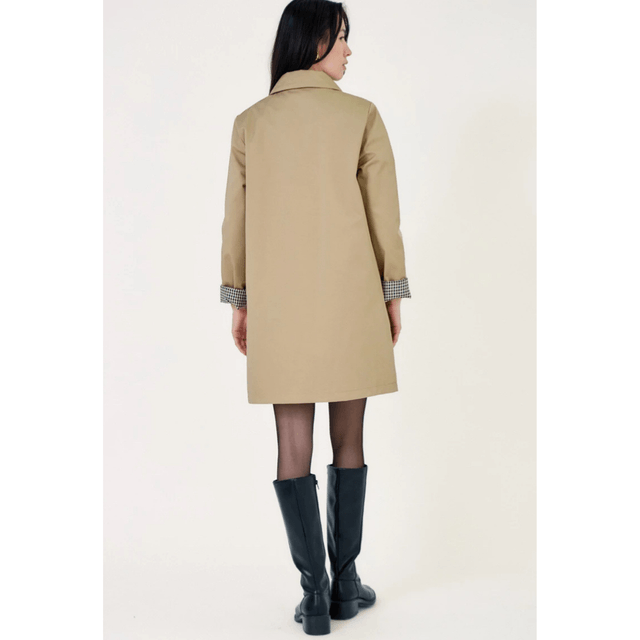 Veste mi-longue à revers